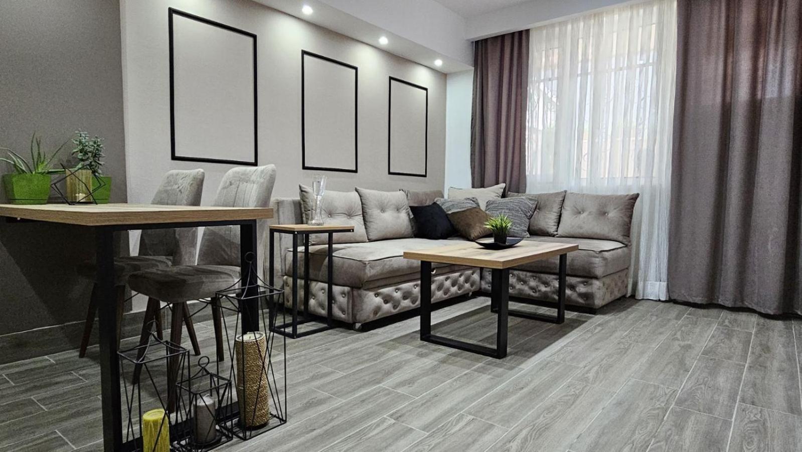 Madesa Apartment Skopje Ngoại thất bức ảnh